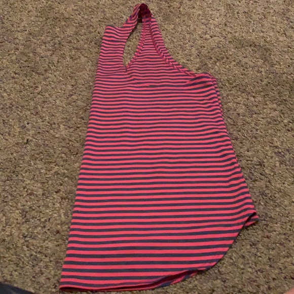 Tank - Picture 4 of 8